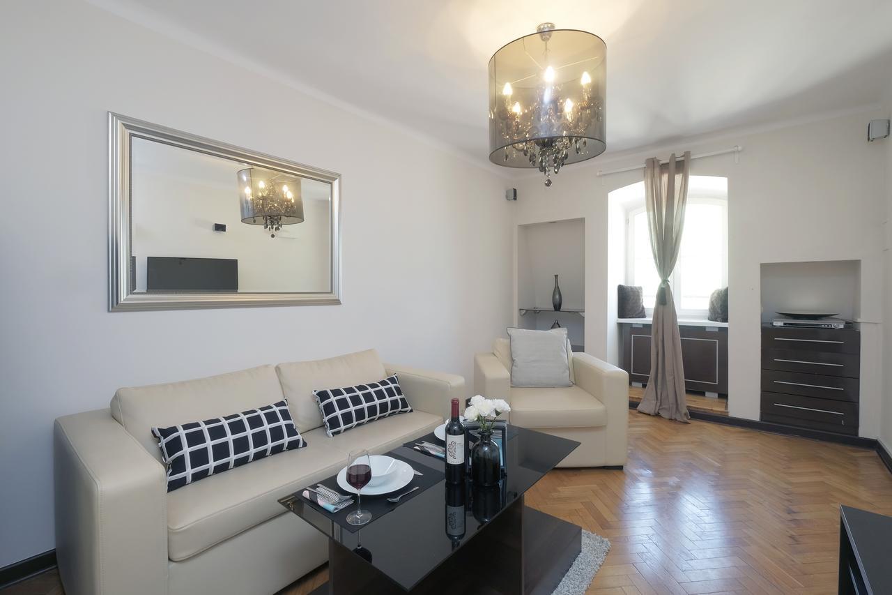 Apartments Old Town 2 Warsaw By Renters Bagian luar foto